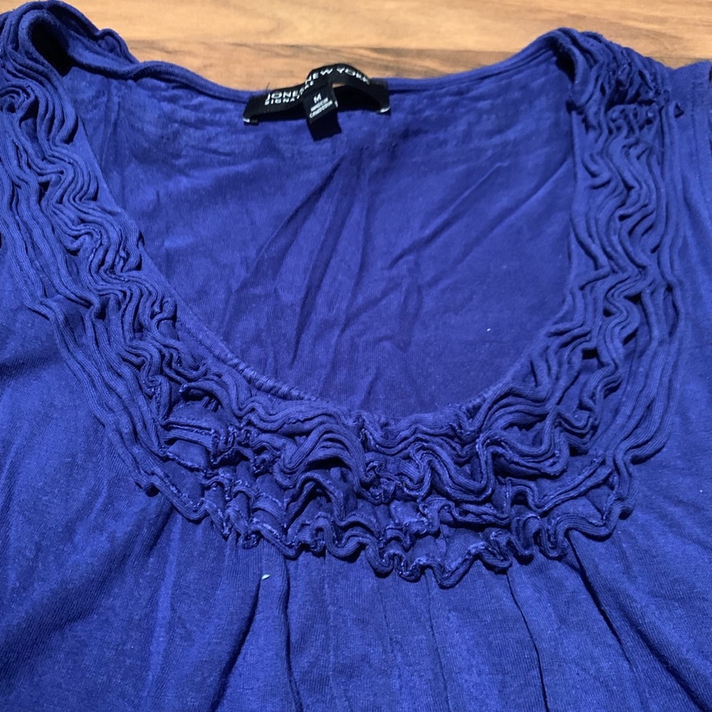 Blue Ruffled Neck Sleeveless Top - Picture 2 of 4